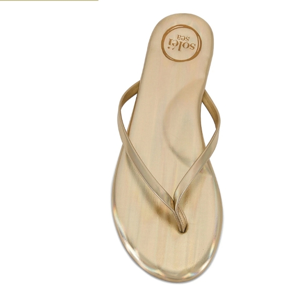 NIB Soléi Sea Gold Flip Flops Size 7 - Picture 1 of 9